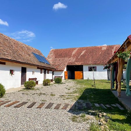 Chalet Giuel Hotel Barcut Exterior photo