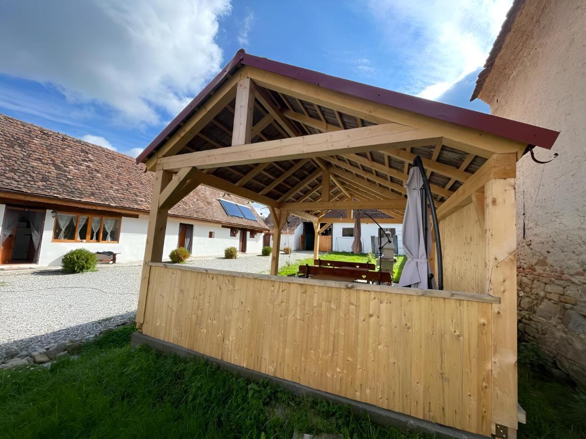 Chalet Giuel Hotel Barcut Exterior photo